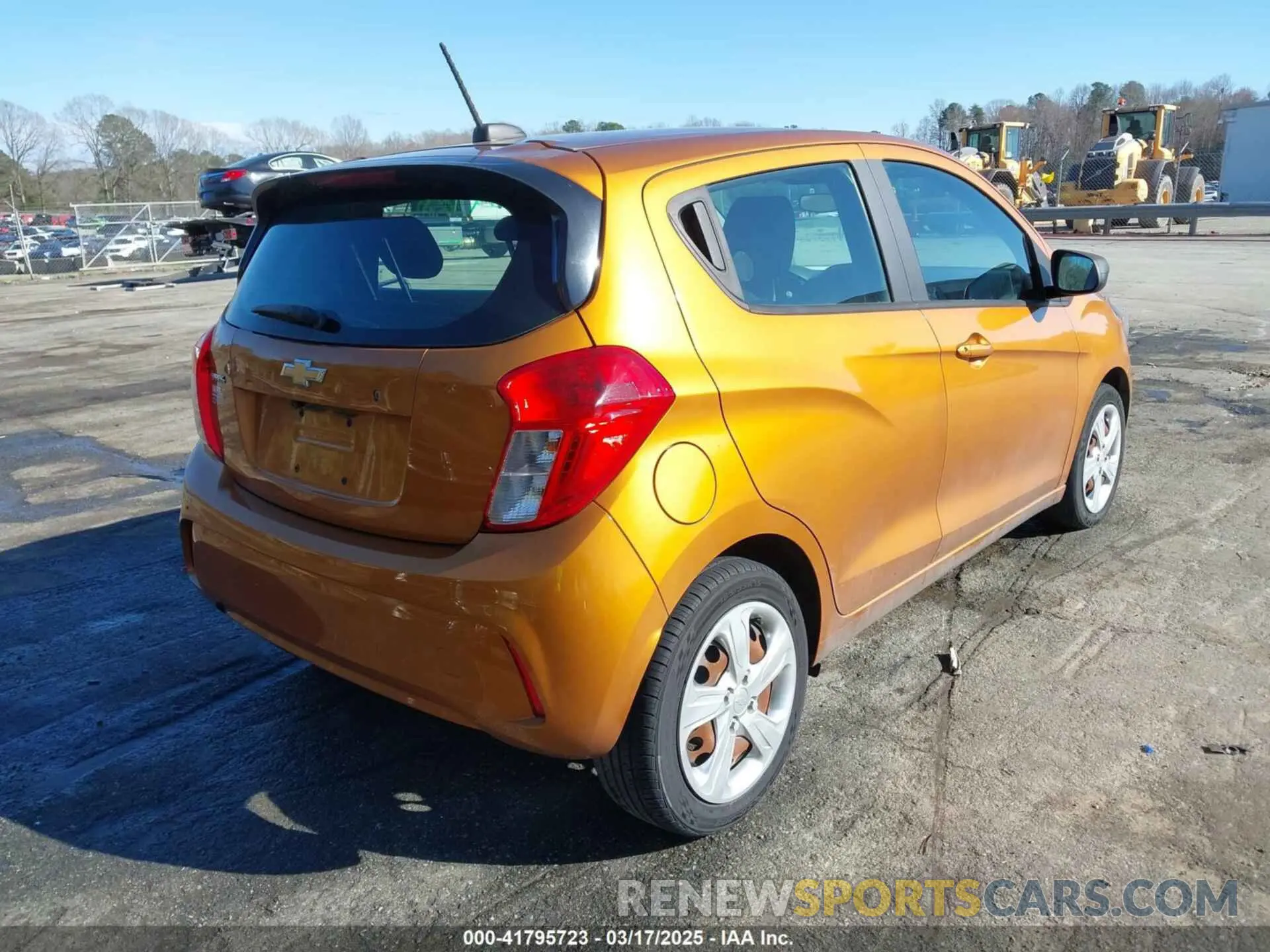 4 fotografías del automóvil dañado KL8CB6SA5KC725409 CHEVROLET SPARK 2019