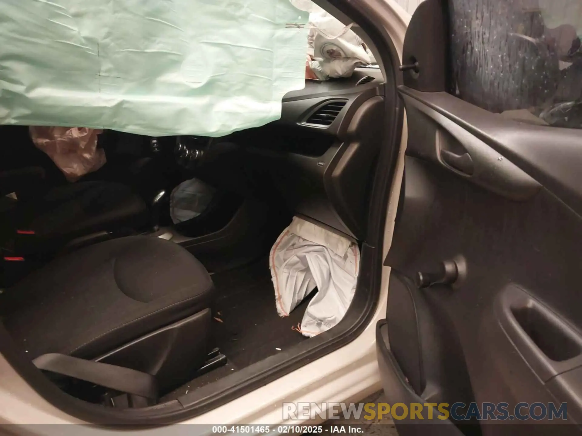 5 fotografías del automóvil dañado KL8CB6SA6KC704729 CHEVROLET SPARK 2019