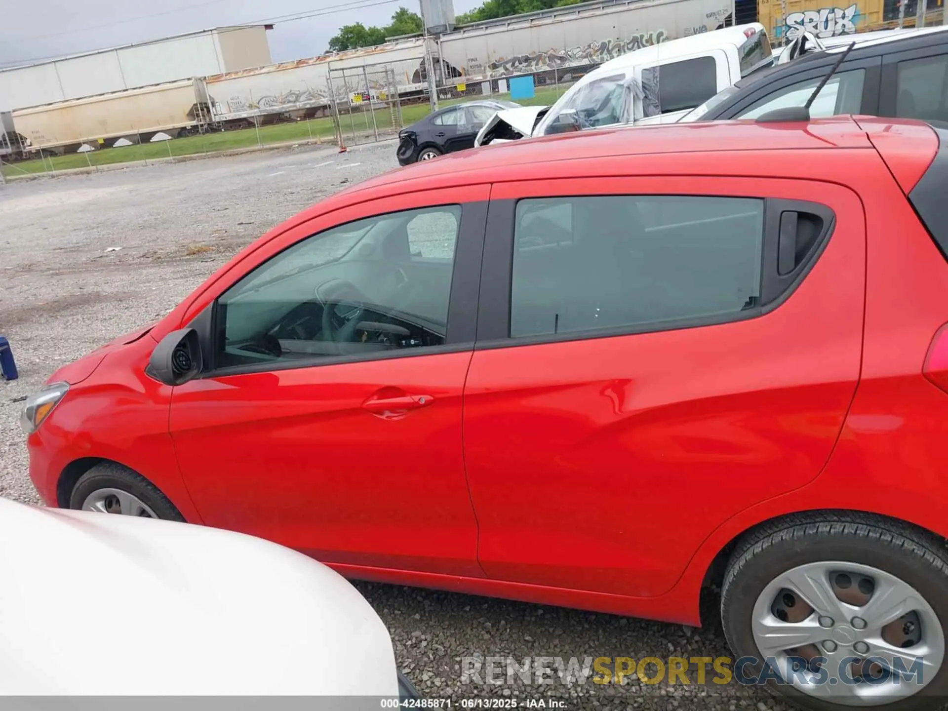 14 fotografías del automóvil dañado KL8CB6SA6KC724687 CHEVROLET SPARK 2019
