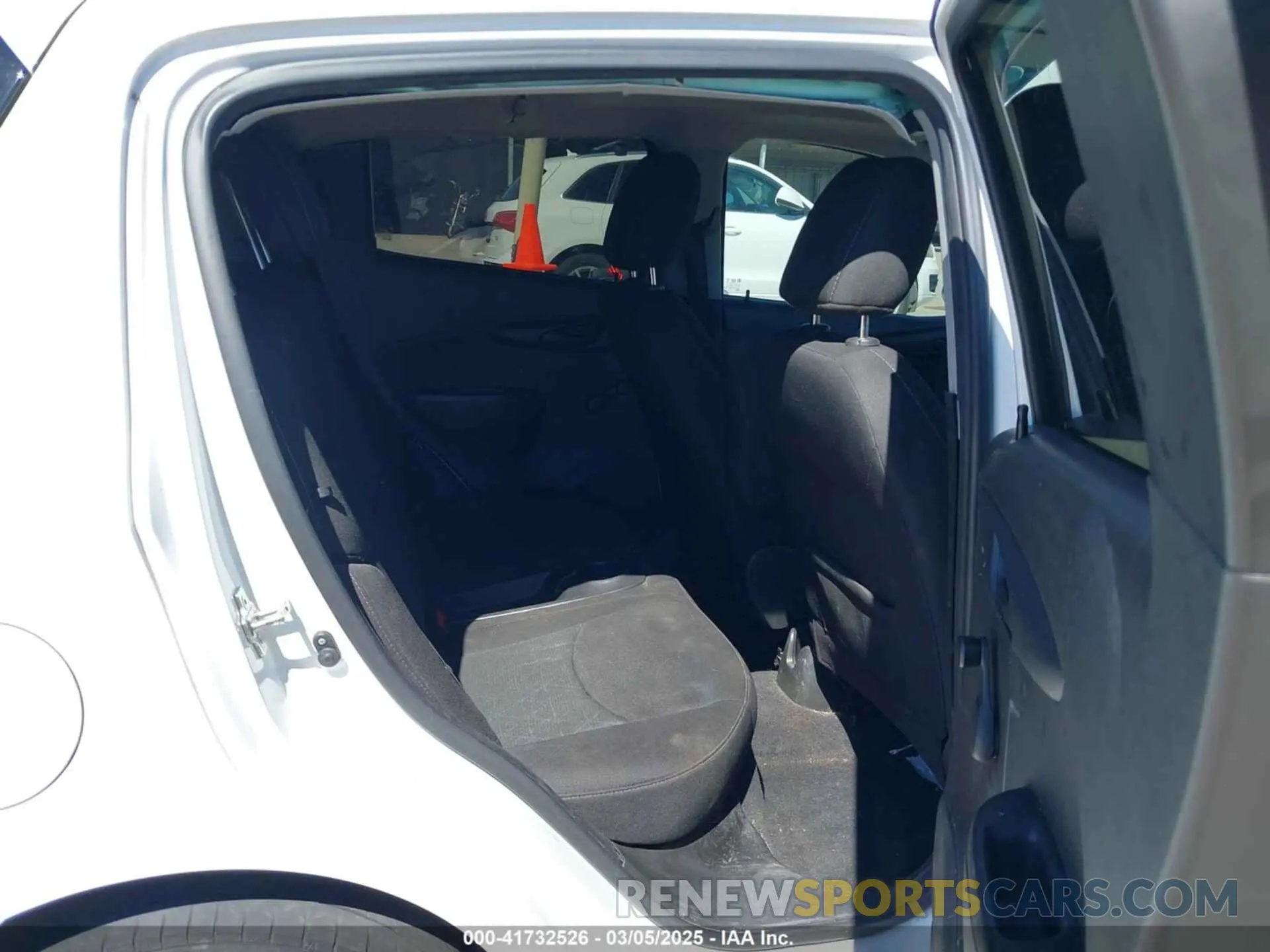 8 fotografías del automóvil dañado KL8CB6SA8KC729504 CHEVROLET SPARK 2019
