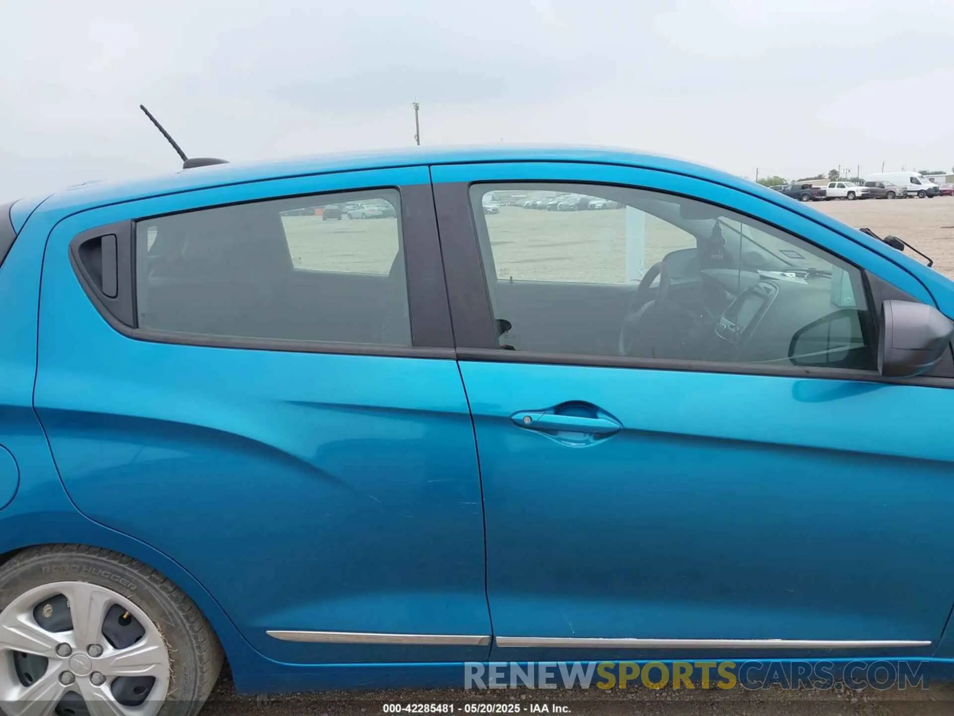 13 fotografías del automóvil dañado KL8CB6SA8KC785264 CHEVROLET SPARK 2019