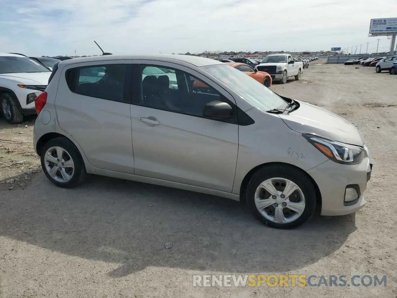 4 fotografías del automóvil dañado KL8CB6SA9KC744741 CHEVROLET SPARK 2019