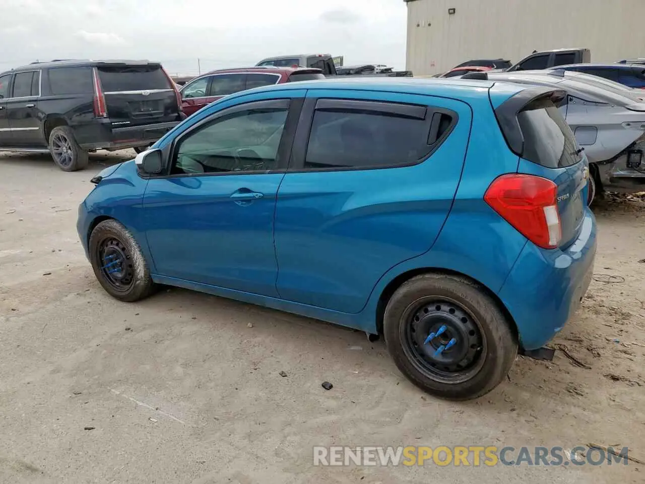 2 fotografías del automóvil dañado KL8CB6SA9KC761748 CHEVROLET SPARK 2019