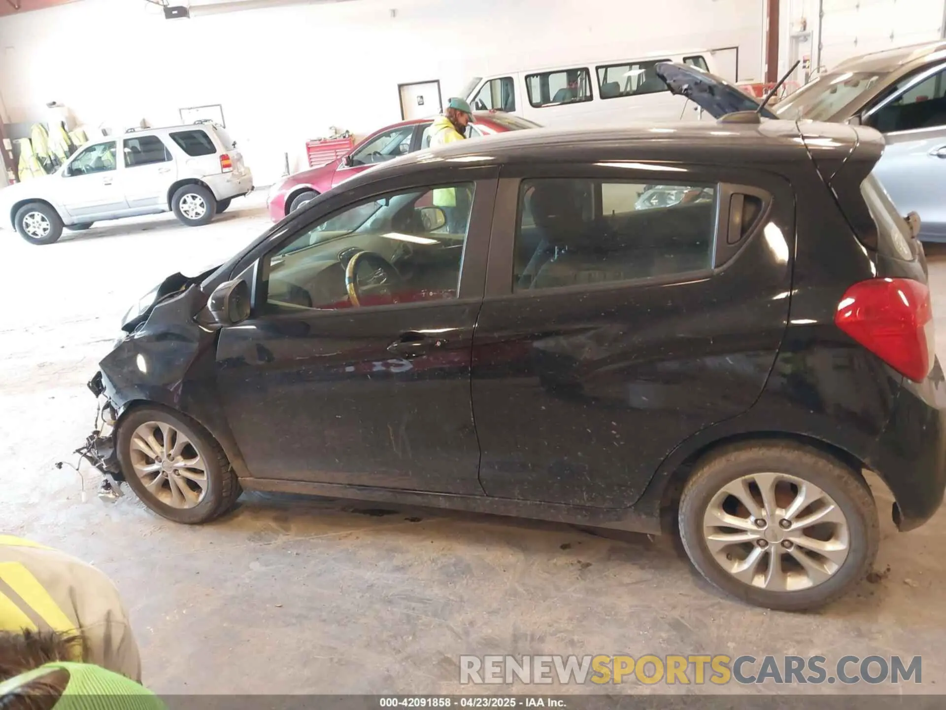 14 fotografías del automóvil dañado KL8CD6SA5KC759294 CHEVROLET SPARK 2019