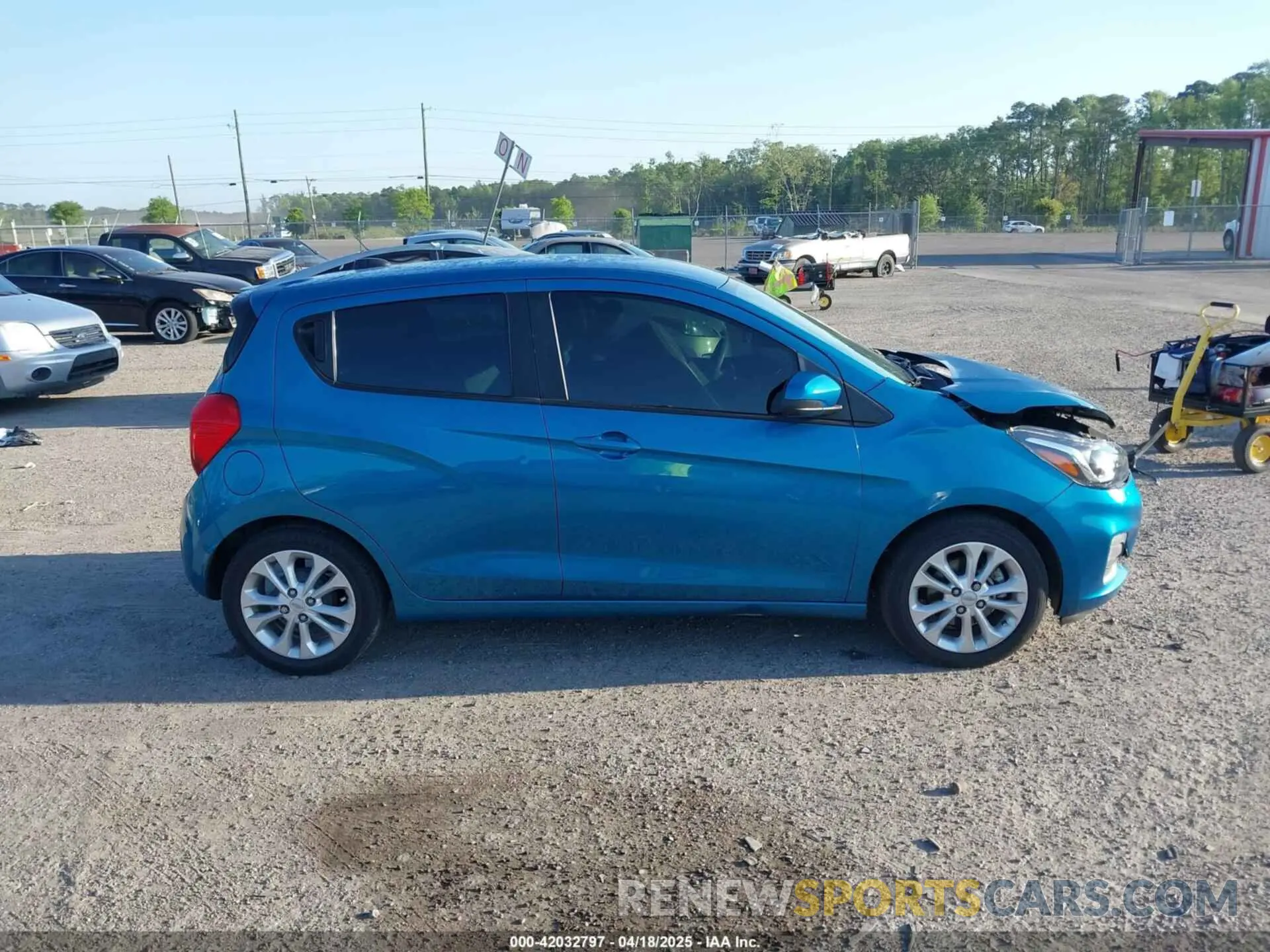 13 fotografías del automóvil dañado KL8CD6SA8KC765784 CHEVROLET SPARK 2019