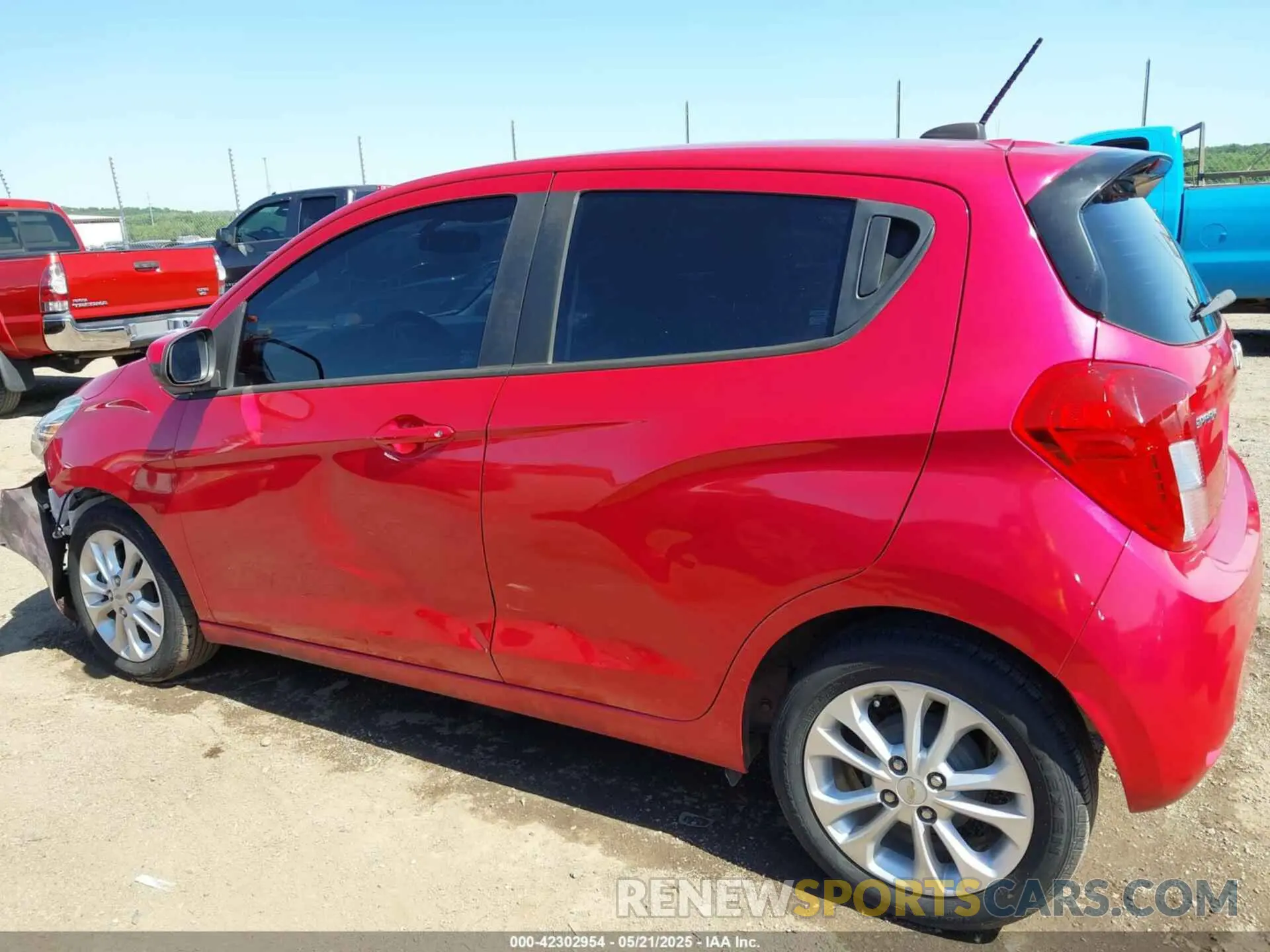 14 fotografías del automóvil dañado KL8CD6SA9KC751733 CHEVROLET SPARK 2019