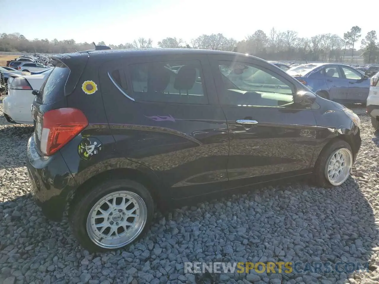 3 fotografías del automóvil dañado KL8CB6SA0LC411720 CHEVROLET SPARK 2020