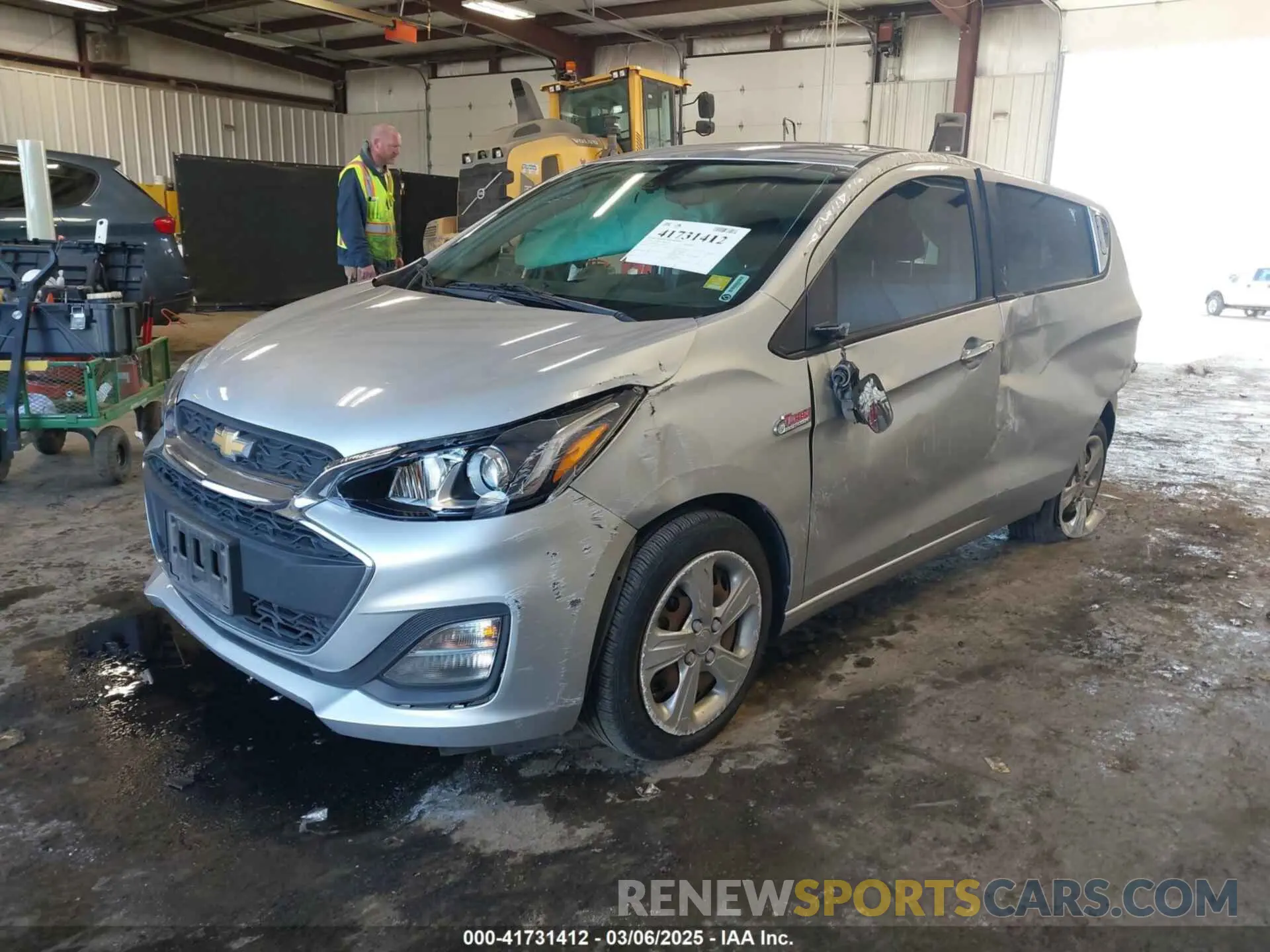 2 fotografías del automóvil dañado KL8CB6SA0LC419252 CHEVROLET SPARK 2020