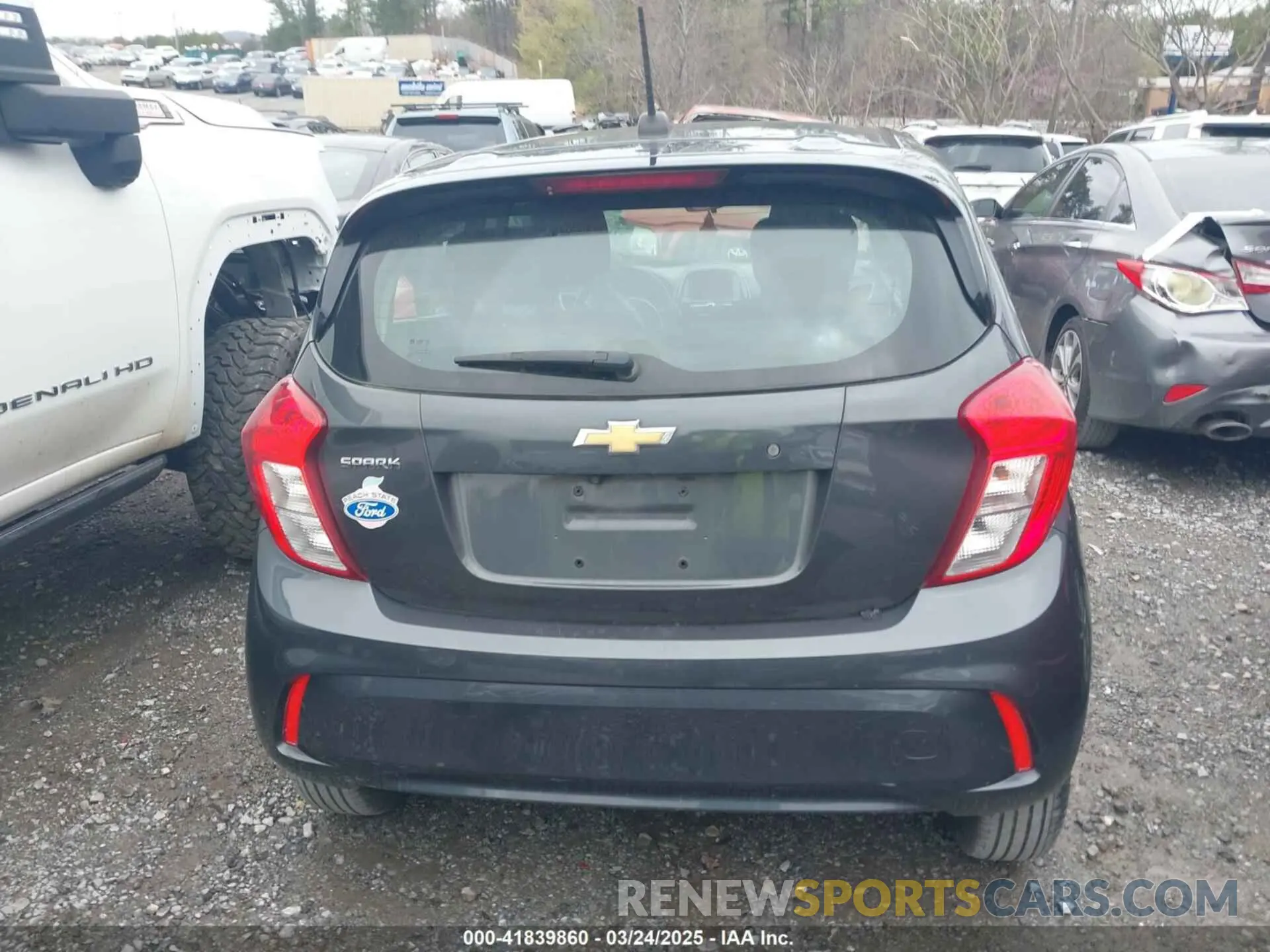 17 fotografías del automóvil dañado KL8CB6SA0LC429358 CHEVROLET SPARK 2020