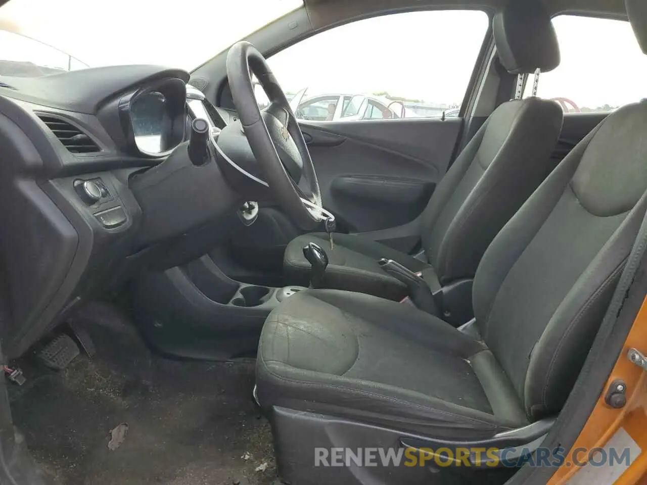 7 fotografías del automóvil dañado KL8CB6SA0LC473165 CHEVROLET SPARK 2020
