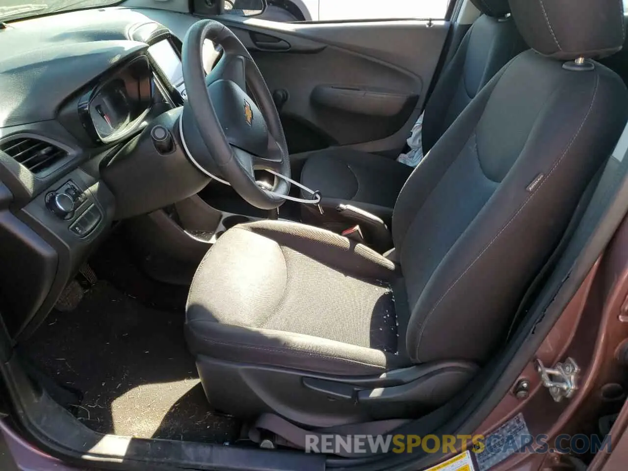7 fotografías del automóvil dañado KL8CB6SA1LC400144 CHEVROLET SPARK 2020
