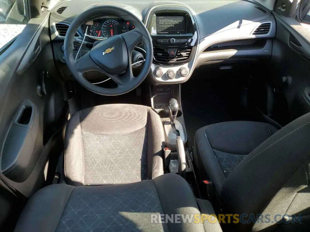 8 fotografías del automóvil dañado KL8CB6SA1LC400144 CHEVROLET SPARK 2020