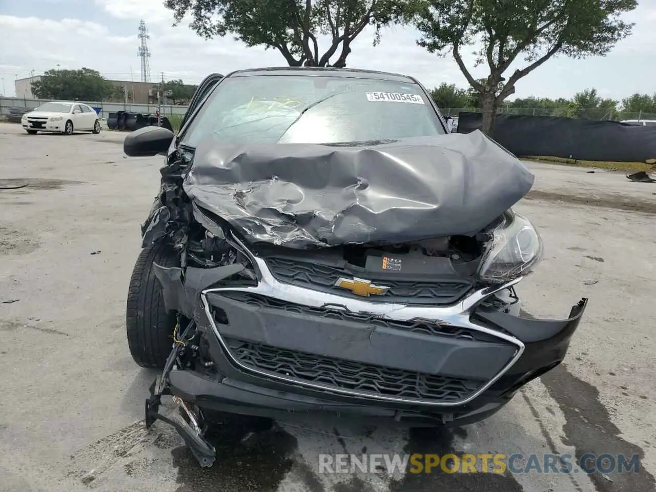 5 fotografías del automóvil dañado KL8CB6SA1LC409314 CHEVROLET SPARK 2020