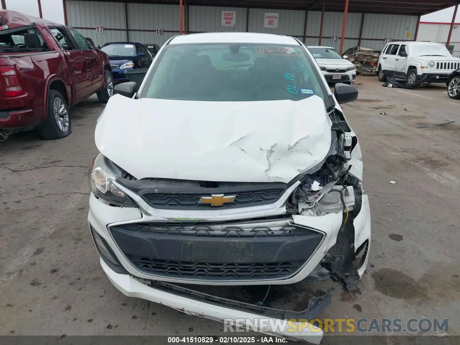 12 fotografías del automóvil dañado KL8CB6SA1LC410138 CHEVROLET SPARK 2020