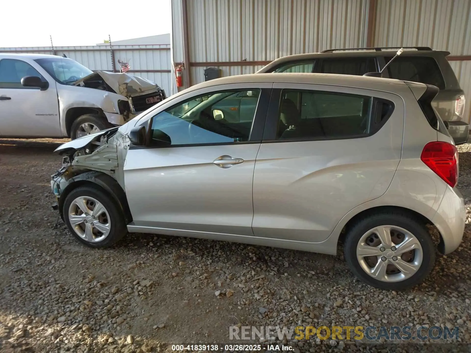 15 fotografías del automóvil dañado KL8CB6SA1LC411547 CHEVROLET SPARK 2020