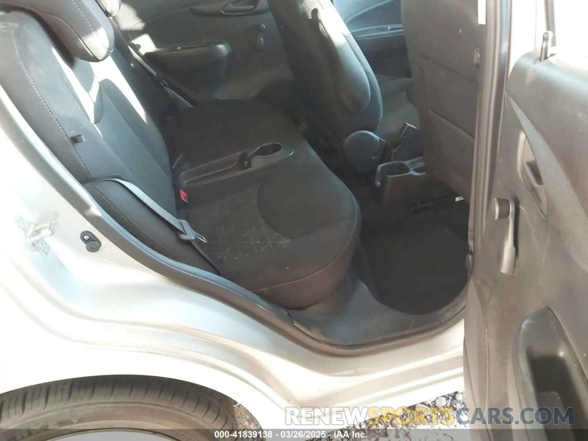 8 fotografías del automóvil dañado KL8CB6SA1LC411547 CHEVROLET SPARK 2020