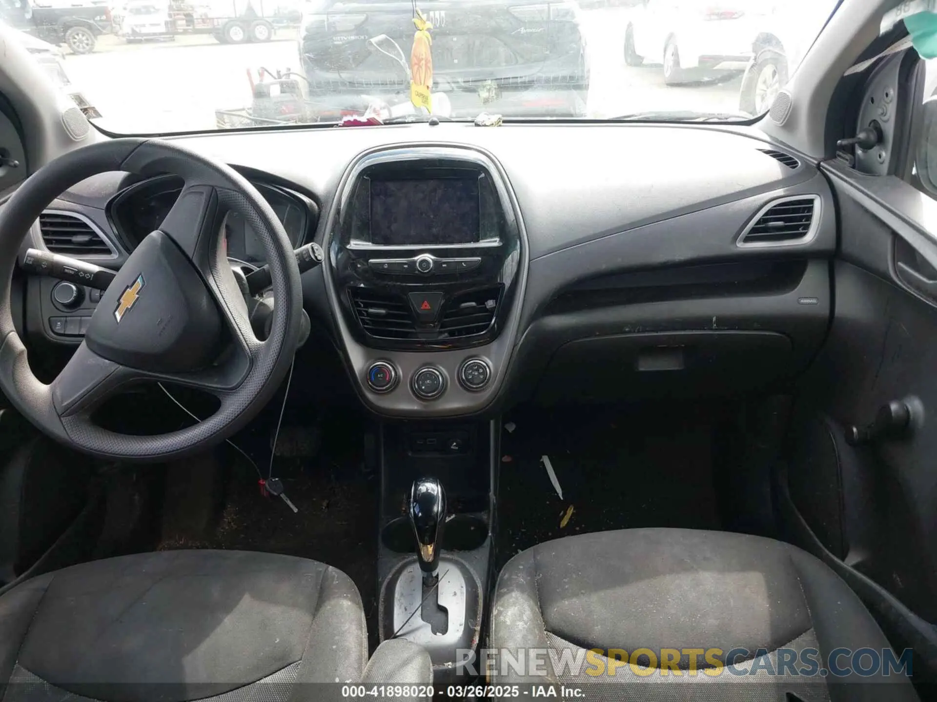 5 fotografías del automóvil dañado KL8CB6SA1LC462448 CHEVROLET SPARK 2020