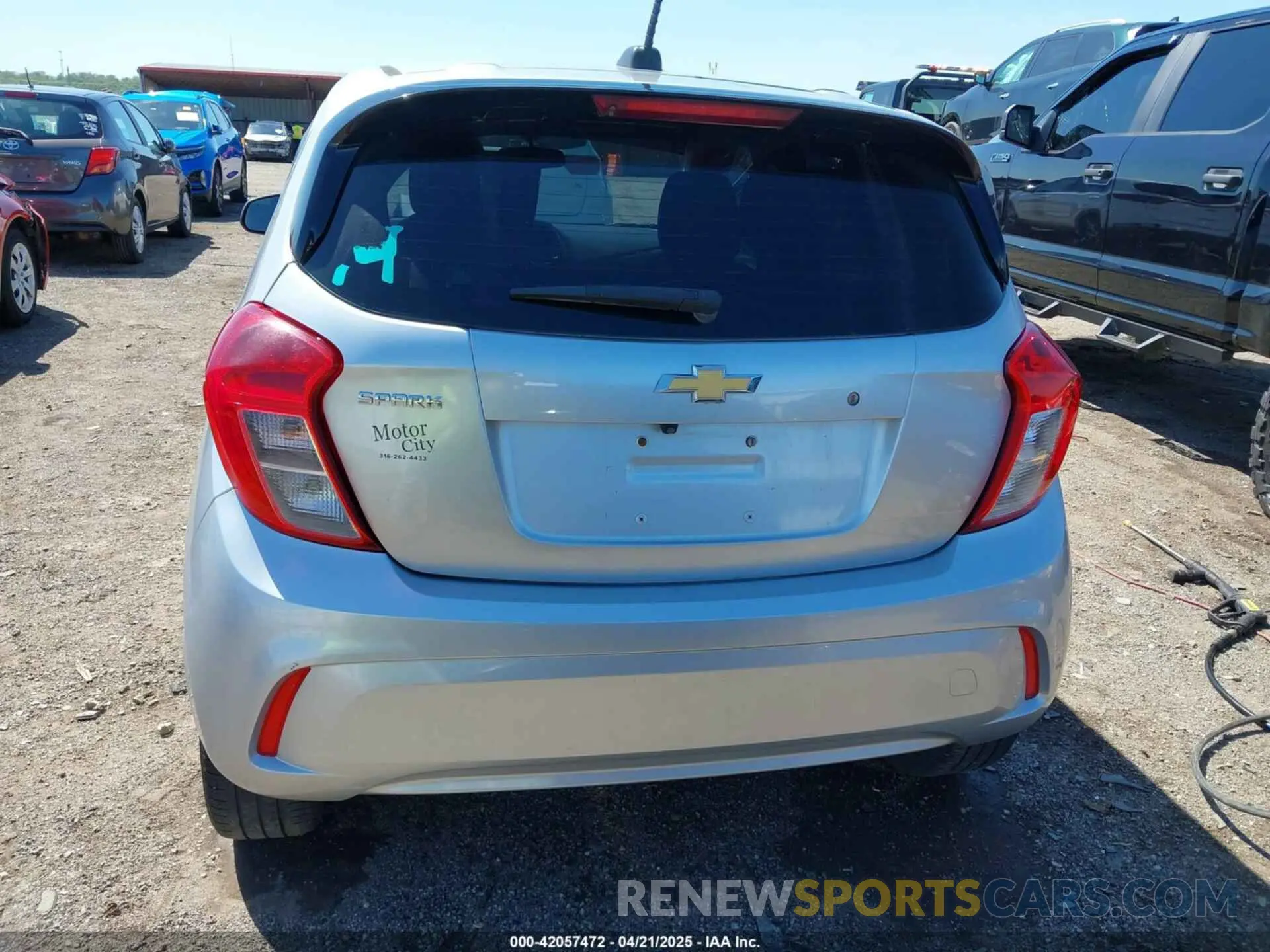 16 fotografías del automóvil dañado KL8CB6SA2LC410102 CHEVROLET SPARK 2020