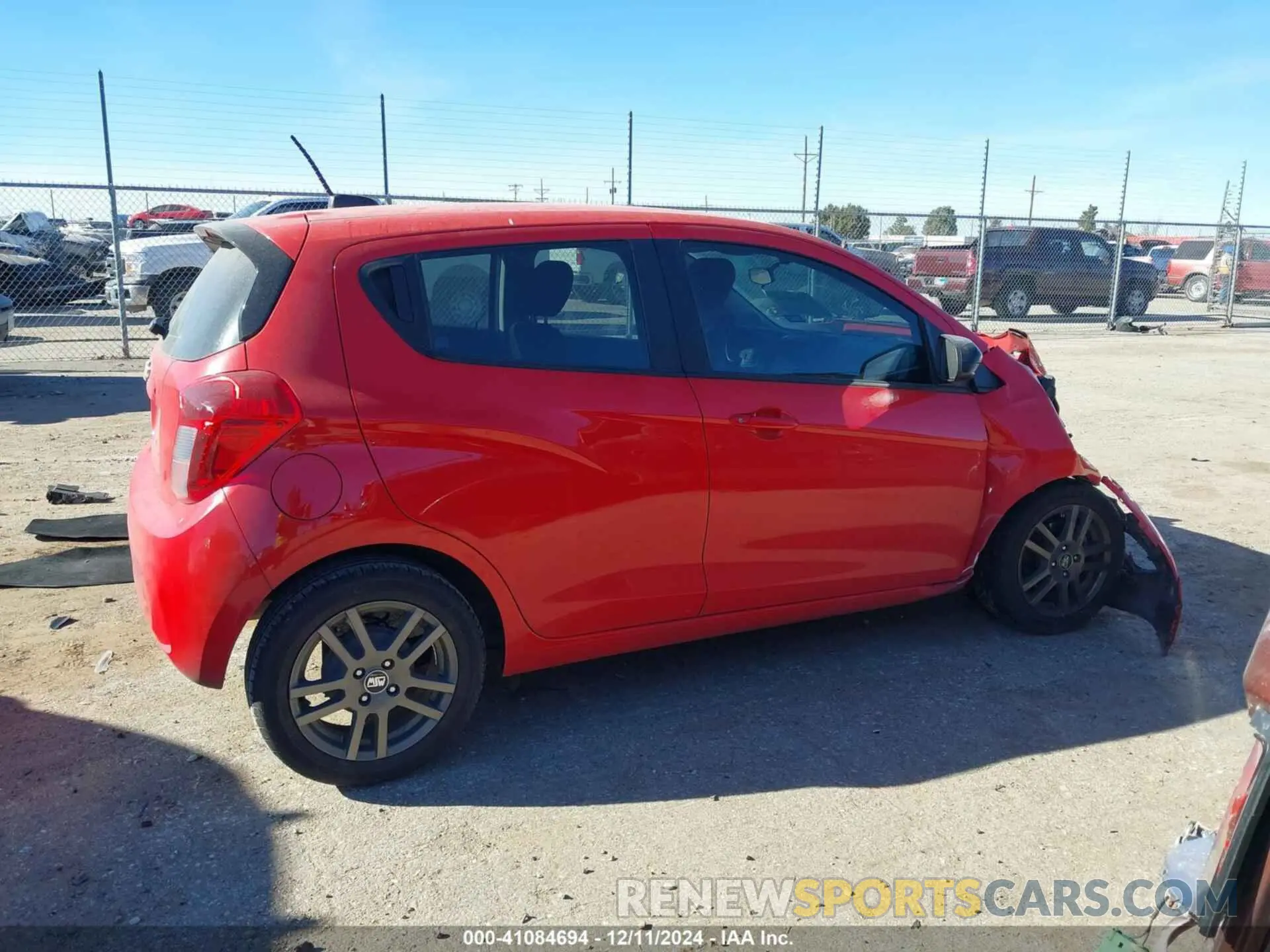 14 fotografías del automóvil dañado KL8CB6SA2LC424453 CHEVROLET SPARK 2020
