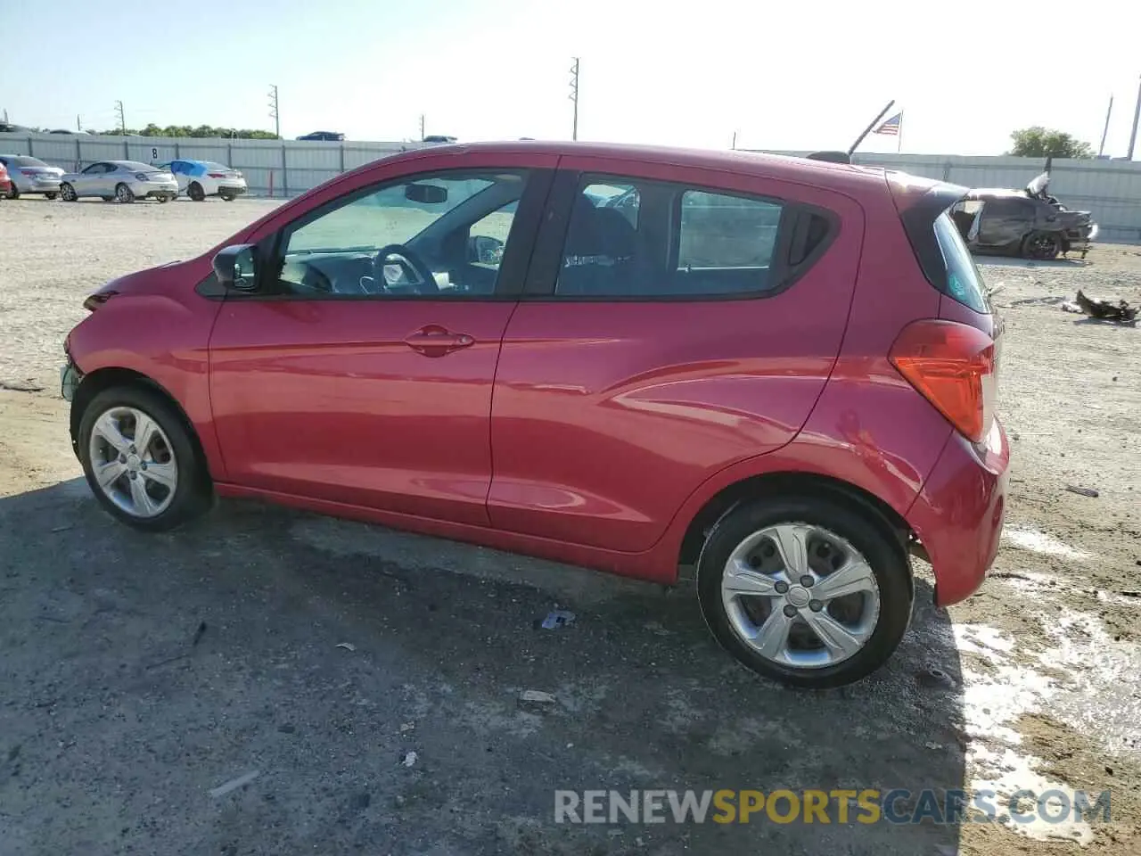 2 fotografías del automóvil dañado KL8CB6SA2LC444380 CHEVROLET SPARK 2020
