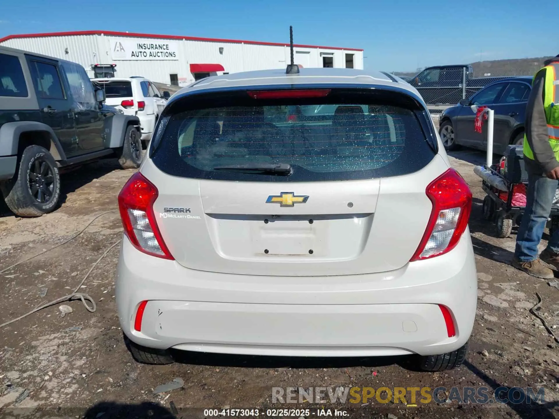 16 fotografías del automóvil dañado KL8CB6SA2LC455234 CHEVROLET SPARK 2020