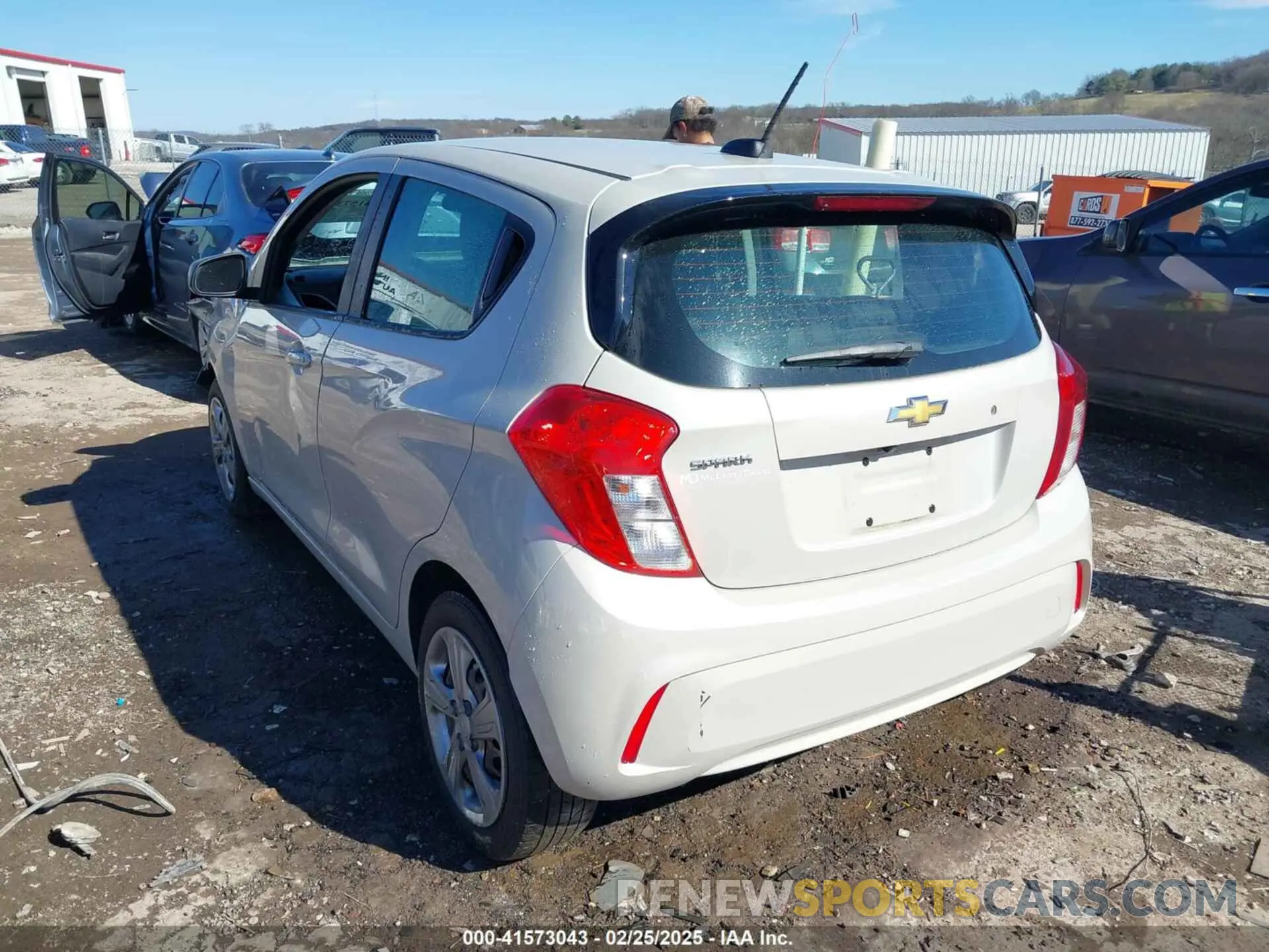3 fotografías del automóvil dañado KL8CB6SA2LC455234 CHEVROLET SPARK 2020