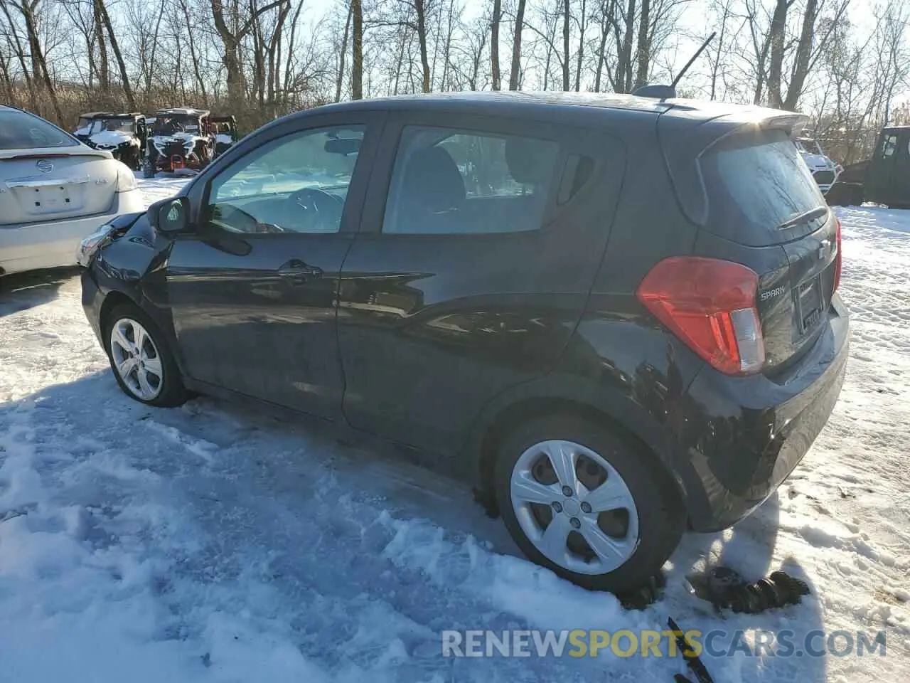 2 fotografías del automóvil dañado KL8CB6SA2LC462345 CHEVROLET SPARK 2020