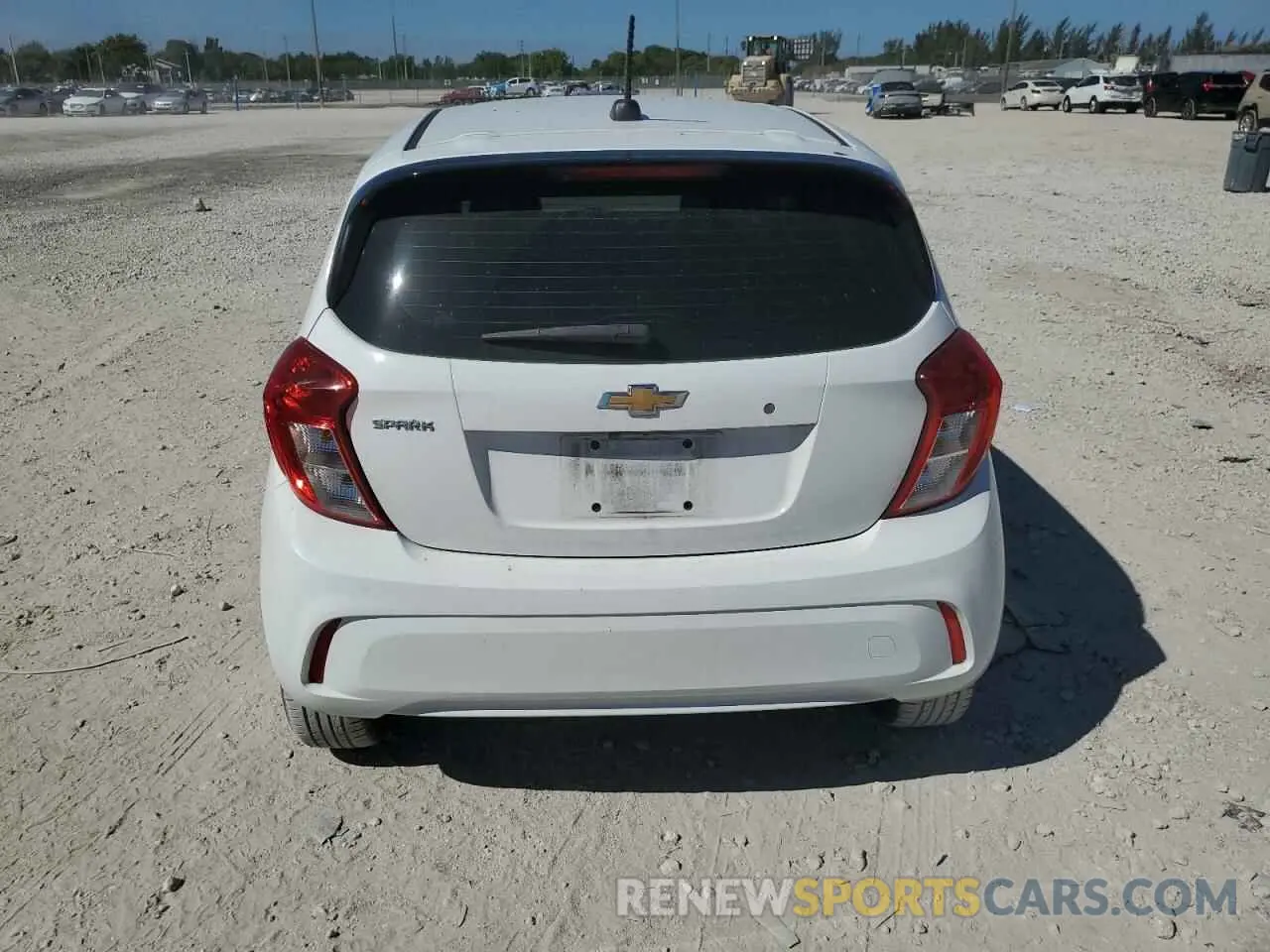 6 fotografías del automóvil dañado KL8CB6SA2LC480330 CHEVROLET SPARK 2020
