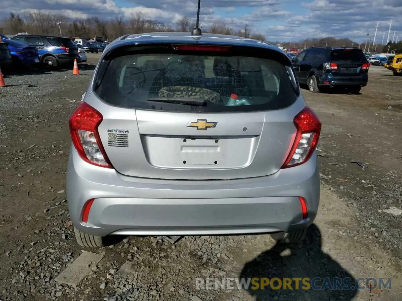 6 fotografías del automóvil dañado KL8CB6SA3LC421089 CHEVROLET SPARK 2020
