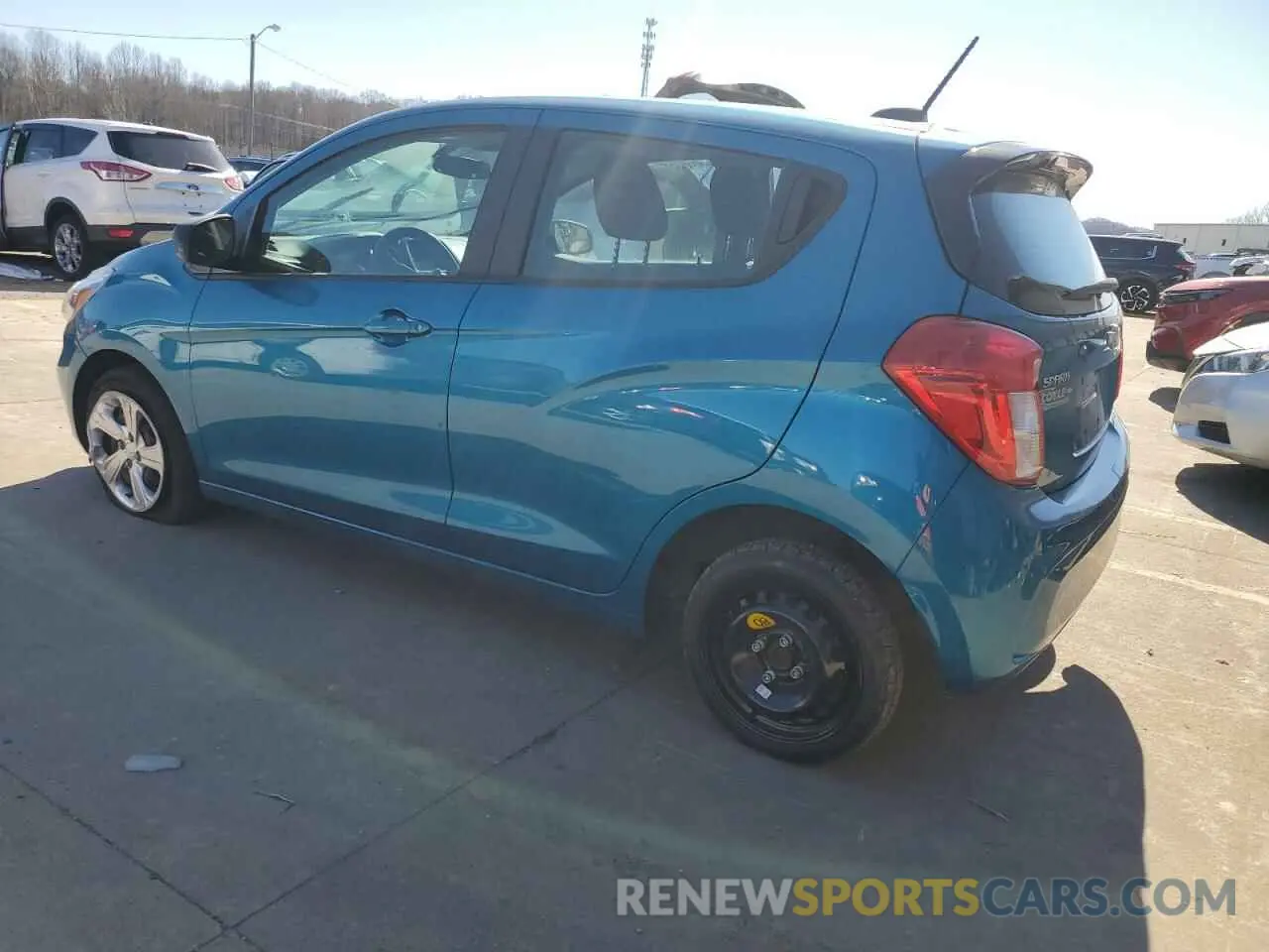 2 fotografías del automóvil dañado KL8CB6SA3LC465755 CHEVROLET SPARK 2020