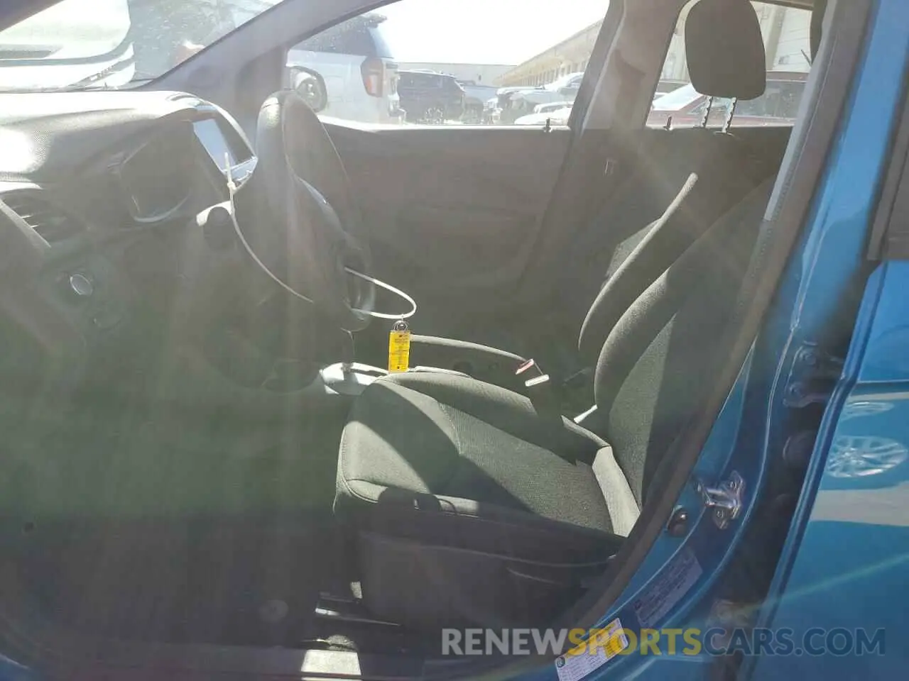 7 fotografías del automóvil dañado KL8CB6SA3LC465755 CHEVROLET SPARK 2020