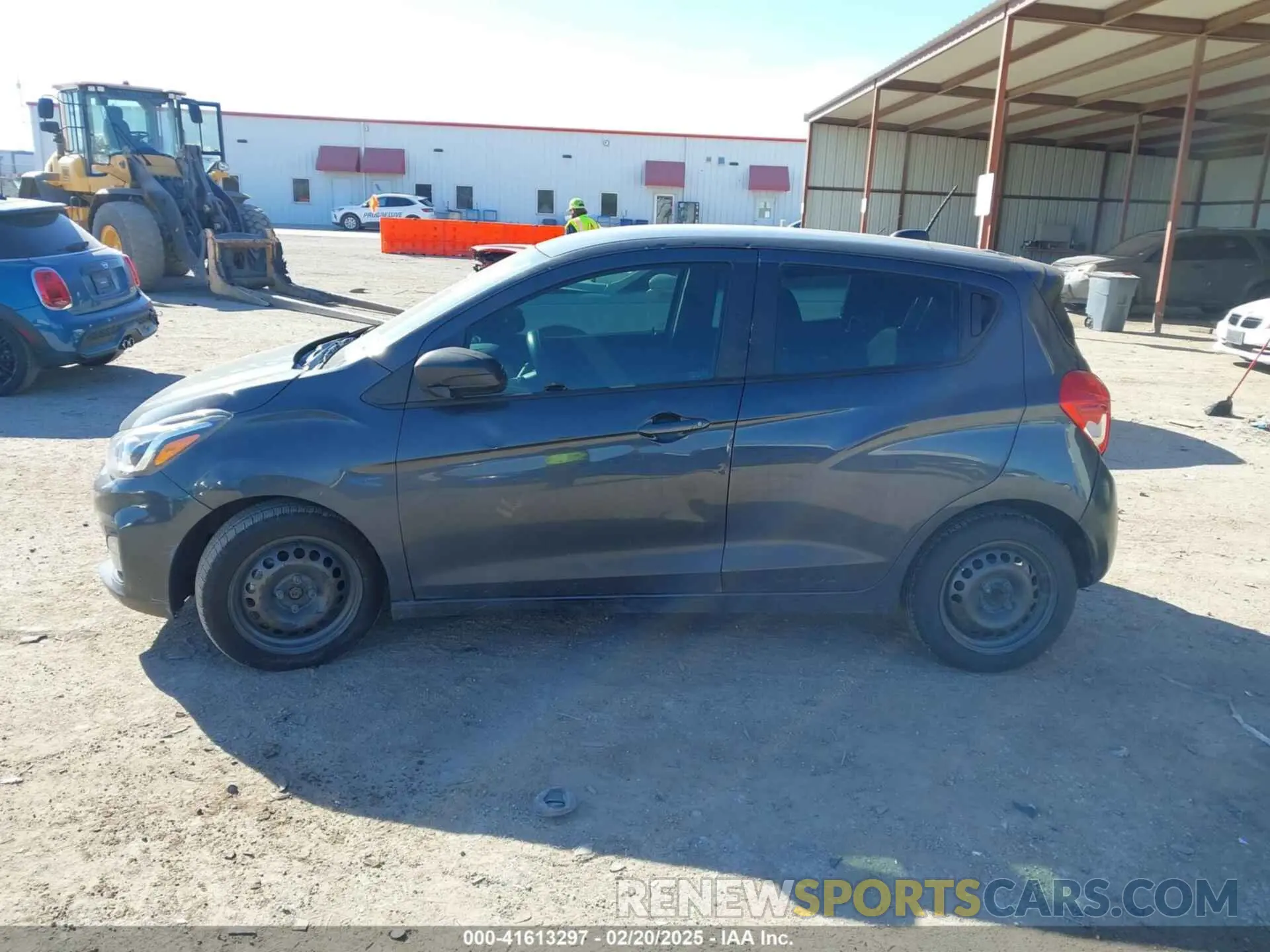 14 fotografías del automóvil dañado KL8CB6SA3LC474441 CHEVROLET SPARK 2020