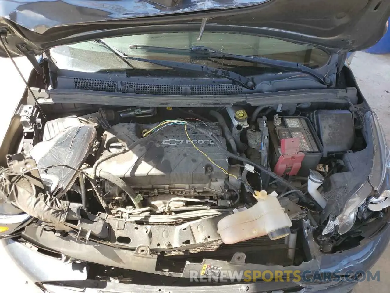 11 fotografías del automóvil dañado KL8CB6SA4LC412000 CHEVROLET SPARK 2020