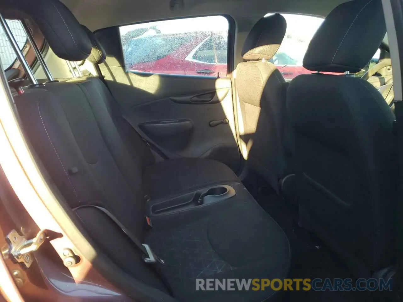 10 fotografías del automóvil dañado KL8CB6SA4LC474559 CHEVROLET SPARK 2020