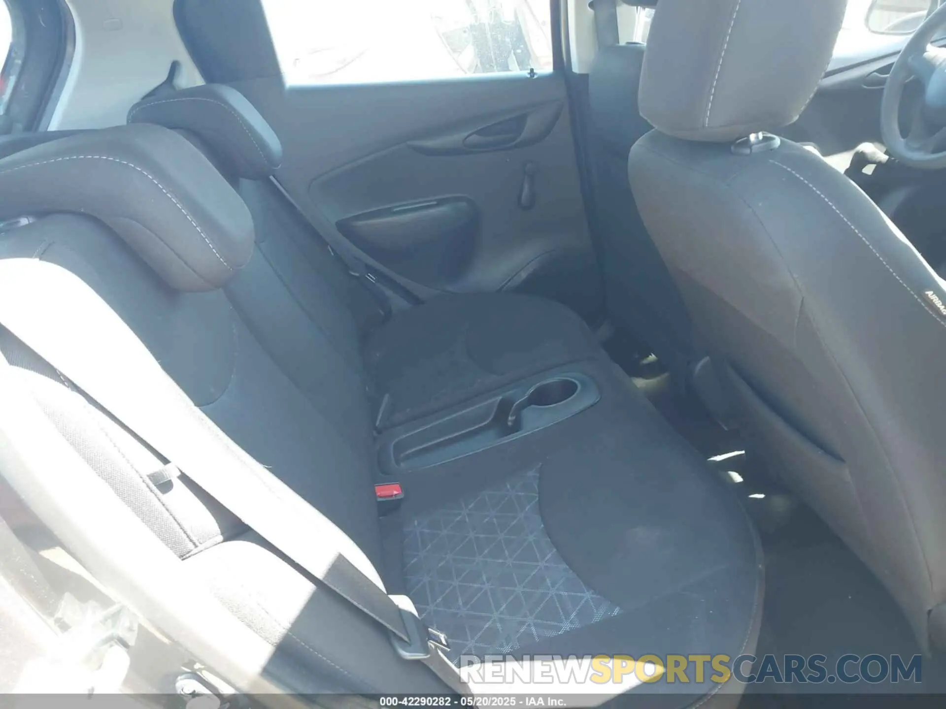 8 fotografías del automóvil dañado KL8CB6SA5LC403791 CHEVROLET SPARK 2020