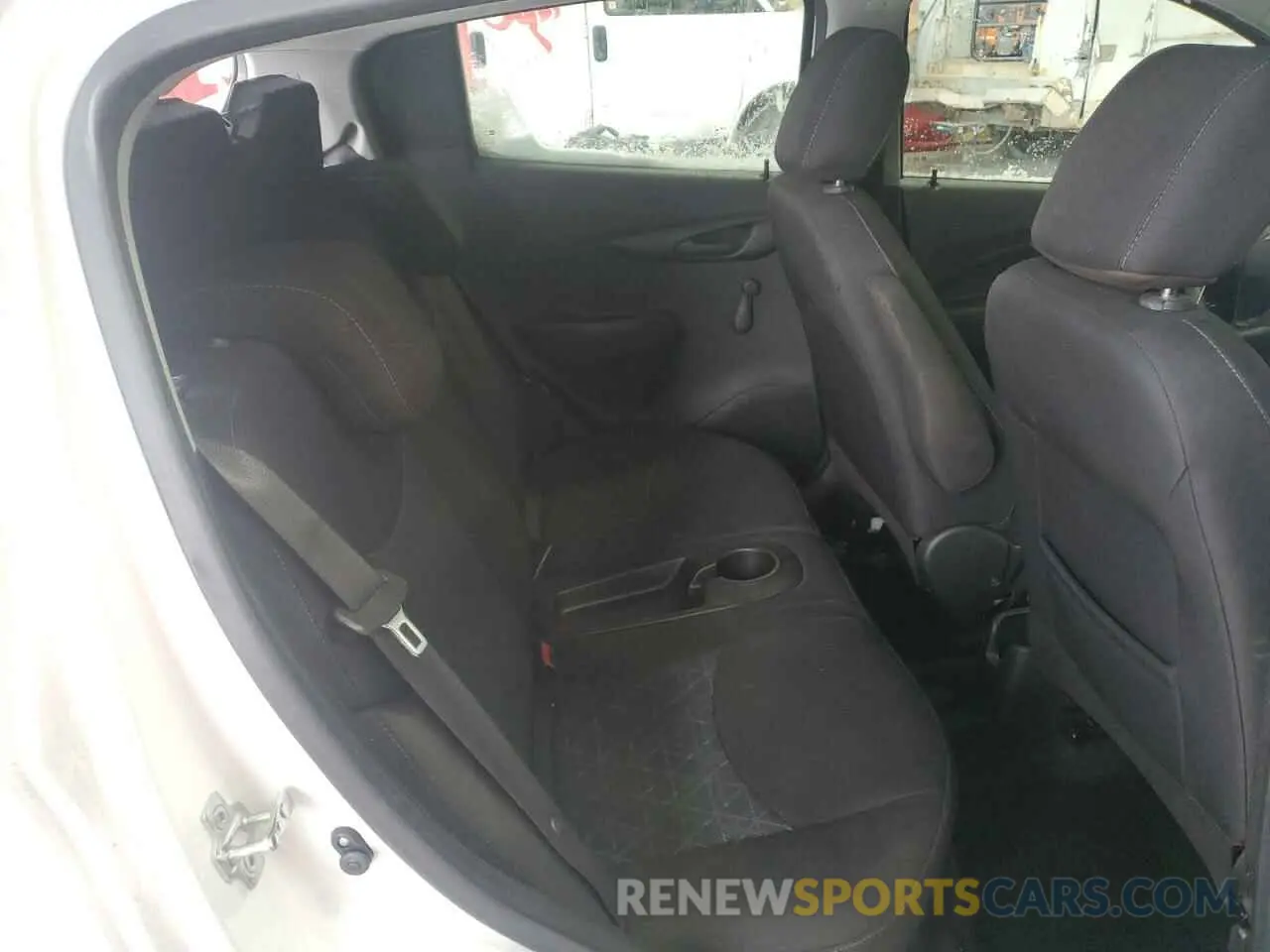10 fotografías del automóvil dañado KL8CB6SA5LC421563 CHEVROLET SPARK 2020