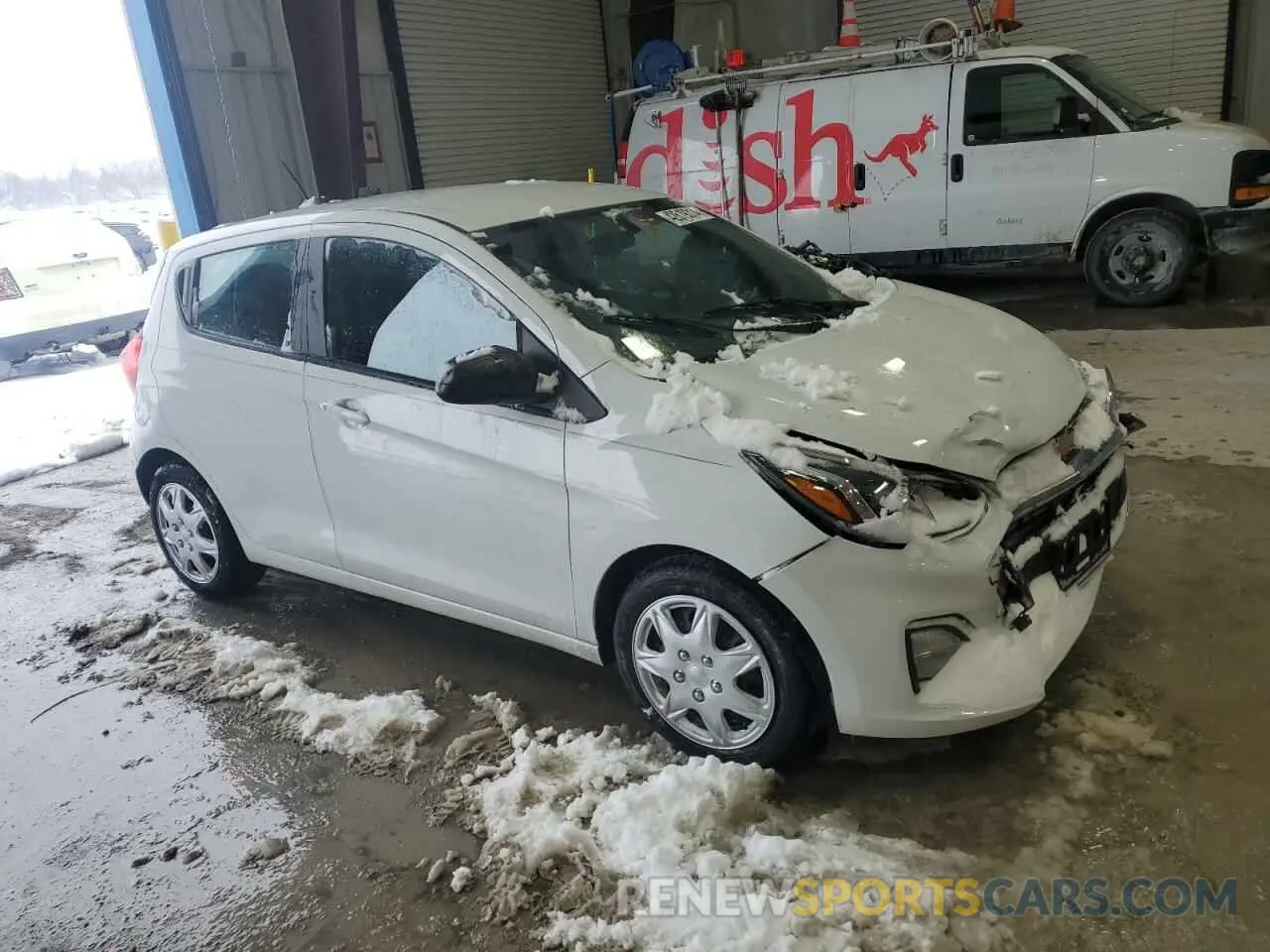 4 fotografías del automóvil dañado KL8CB6SA5LC421563 CHEVROLET SPARK 2020