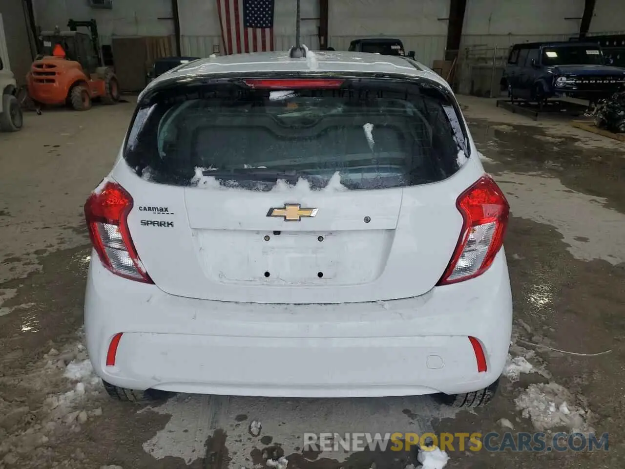 6 fotografías del automóvil dañado KL8CB6SA5LC421563 CHEVROLET SPARK 2020