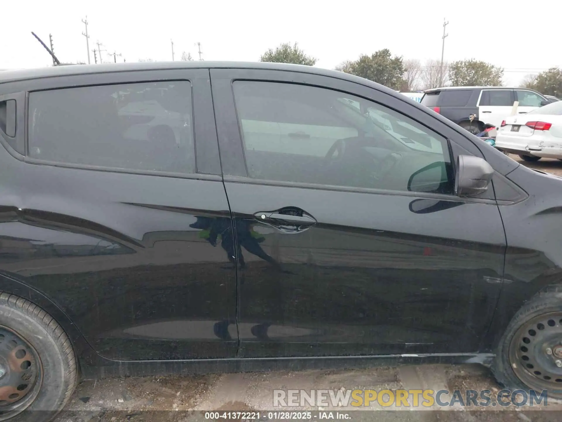 12 fotografías del automóvil dañado KL8CB6SA5LC451517 CHEVROLET SPARK 2020