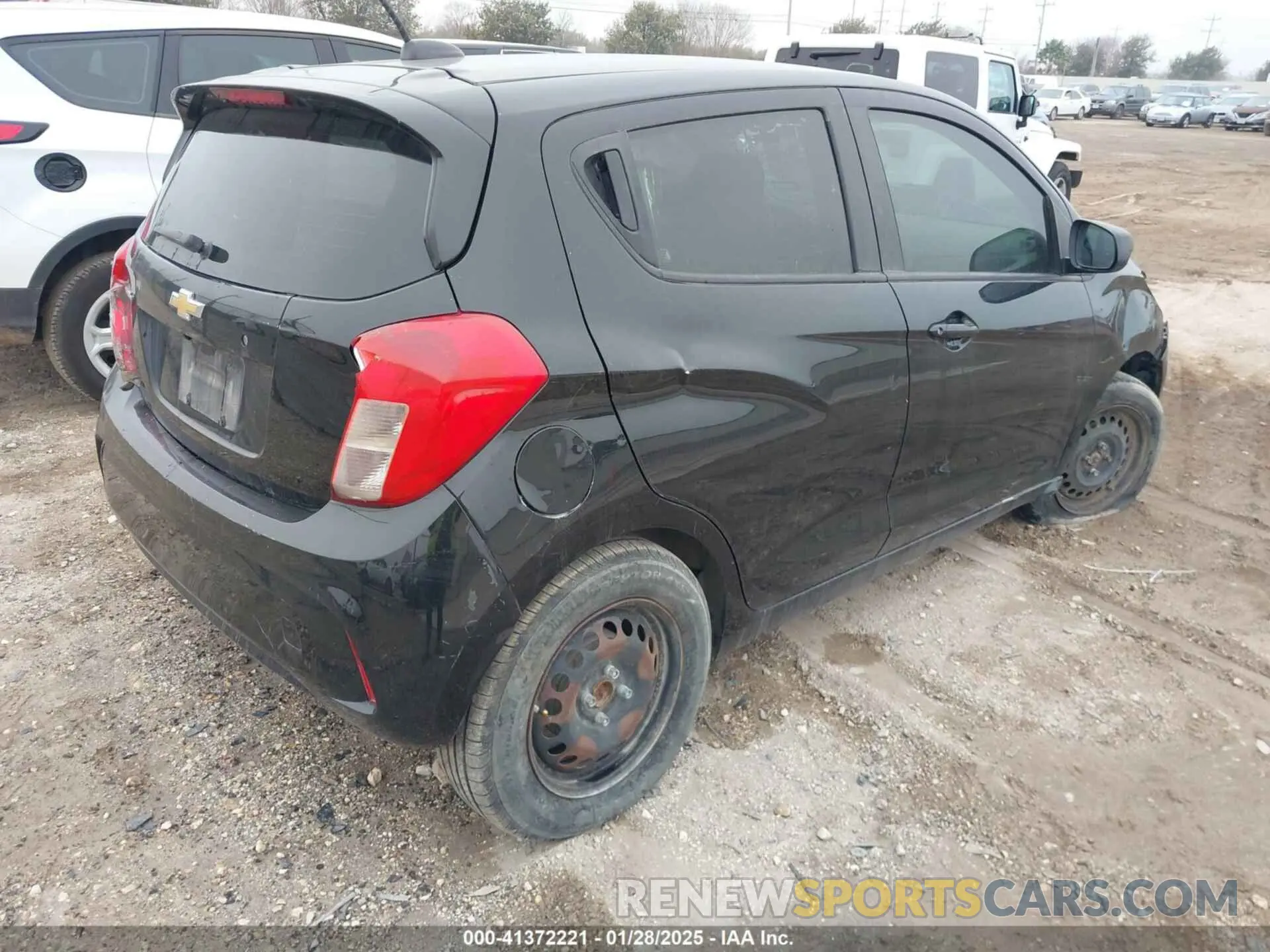 4 fotografías del automóvil dañado KL8CB6SA5LC451517 CHEVROLET SPARK 2020