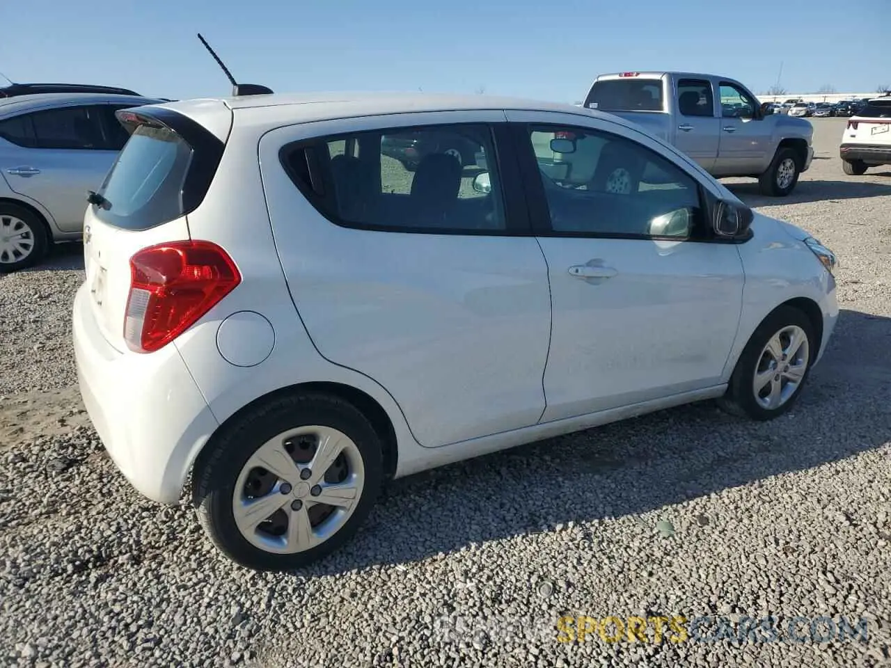 3 fotografías del automóvil dañado KL8CB6SA5LC464980 CHEVROLET SPARK 2020