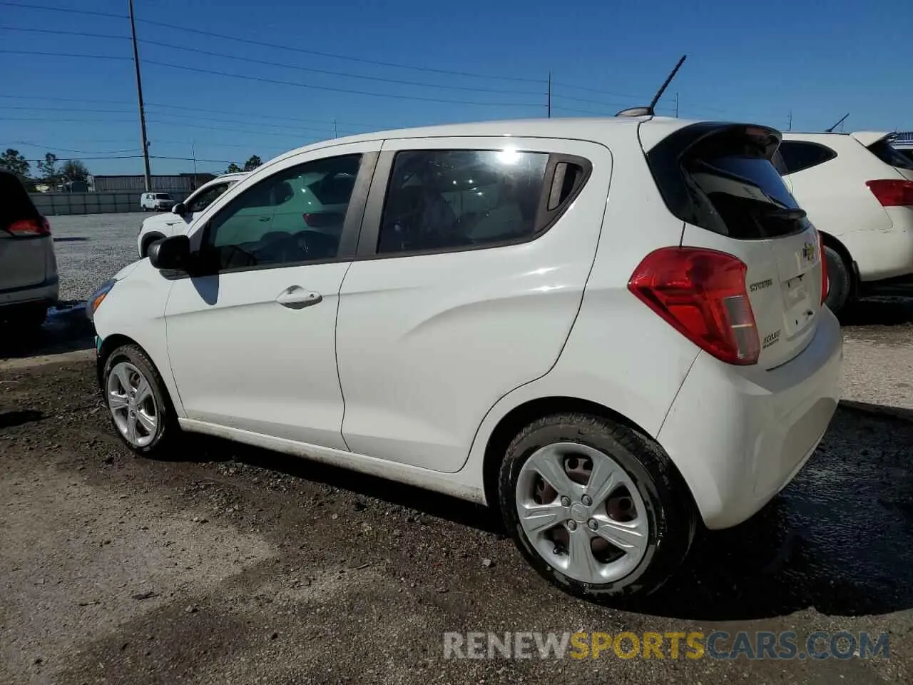 2 fotografías del automóvil dañado KL8CB6SA5LC480192 CHEVROLET SPARK 2020