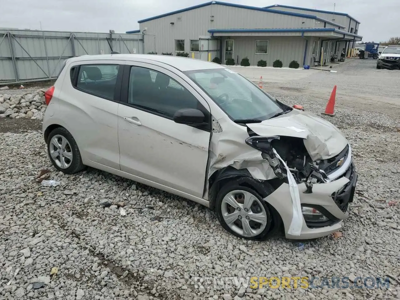 4 fotografías del automóvil dañado KL8CB6SA6LC405078 CHEVROLET SPARK 2020