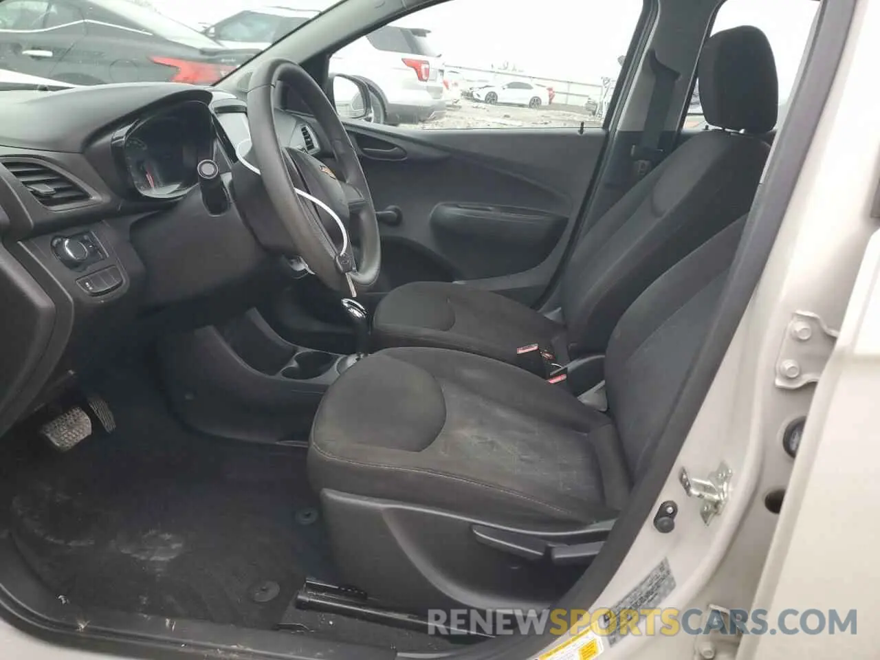 7 fotografías del automóvil dañado KL8CB6SA6LC405078 CHEVROLET SPARK 2020
