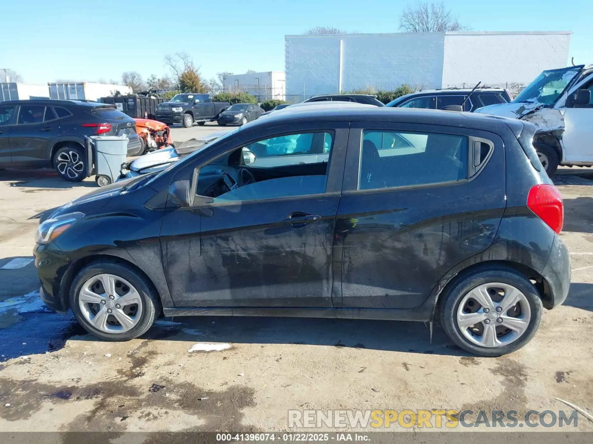 14 fotografías del automóvil dañado KL8CB6SA6LC422284 CHEVROLET SPARK 2020