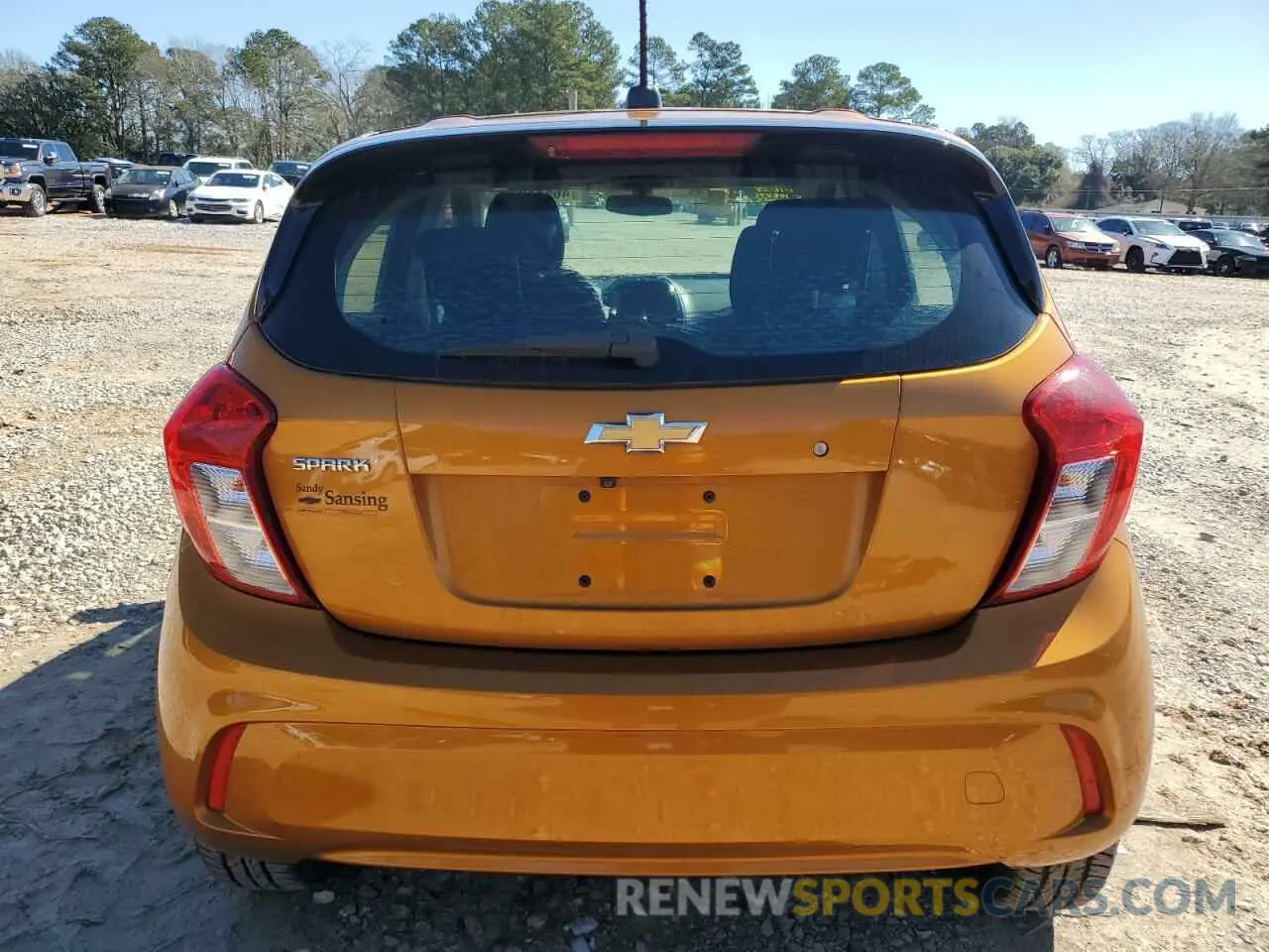 6 fotografías del automóvil dañado KL8CB6SA6LC430157 CHEVROLET SPARK 2020