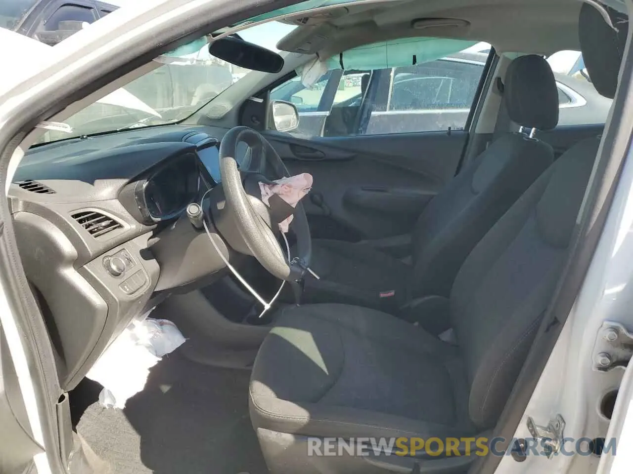 7 fotografías del automóvil dañado KL8CB6SA7LC465211 CHEVROLET SPARK 2020