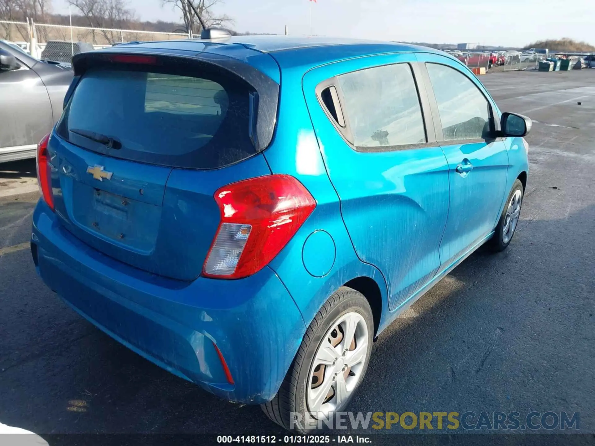 4 fotografías del automóvil dañado KL8CB6SA8LC404336 CHEVROLET SPARK 2020