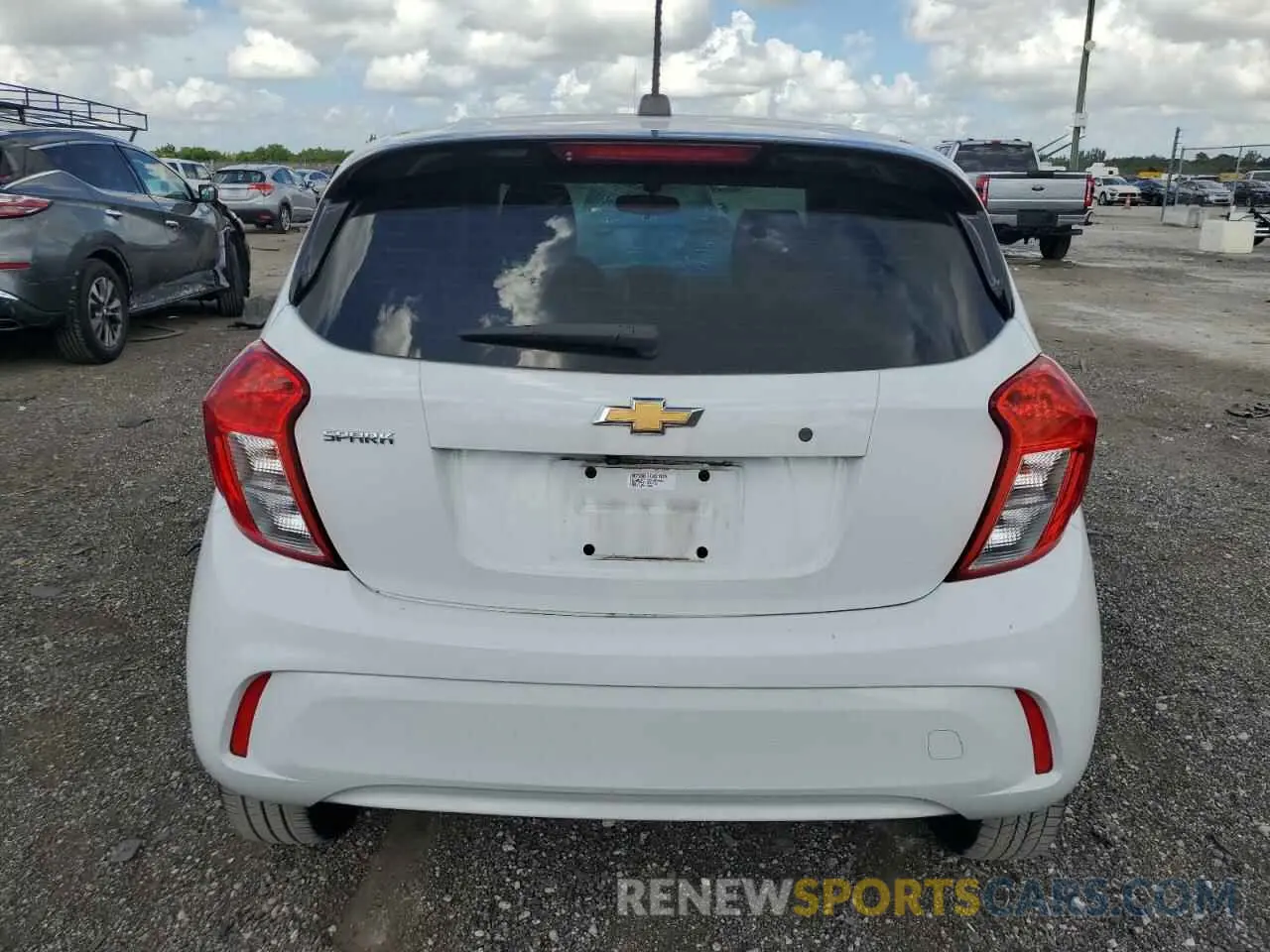 6 fotografías del automóvil dañado KL8CB6SA8LC421928 CHEVROLET SPARK 2020