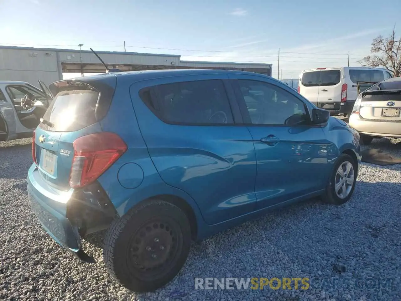 3 fotografías del automóvil dañado KL8CB6SA8LC467484 CHEVROLET SPARK 2020